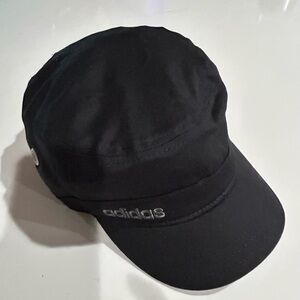 Adidas Unisex Classic Black Cap.     L/XL